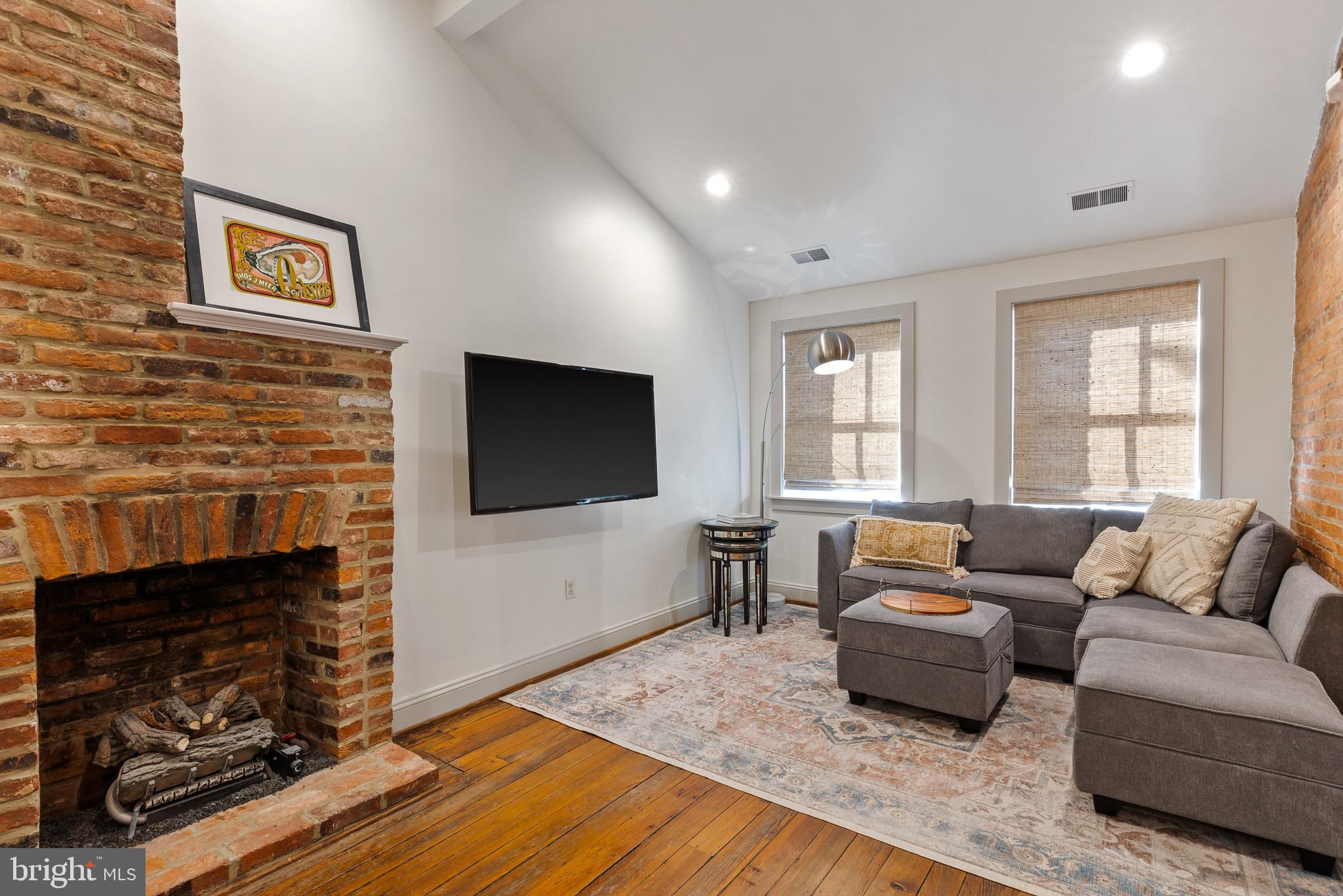 FELLS POINT HISTORIC DISTRICT - Residential