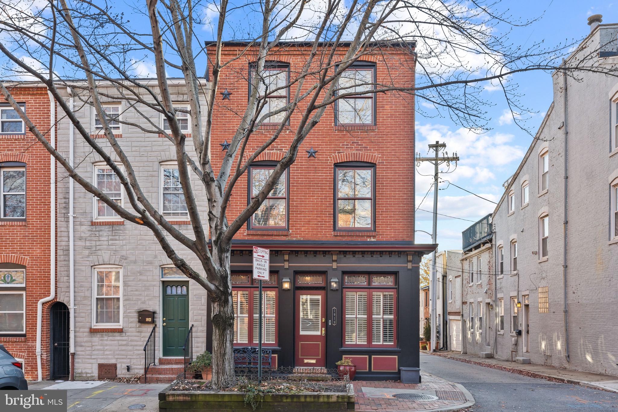 FELLS POINT HISTORIC DISTRICT - Residential