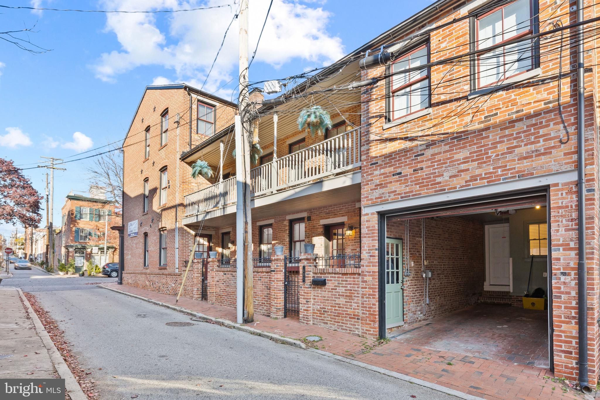 FELLS POINT HISTORIC DISTRICT - Residential