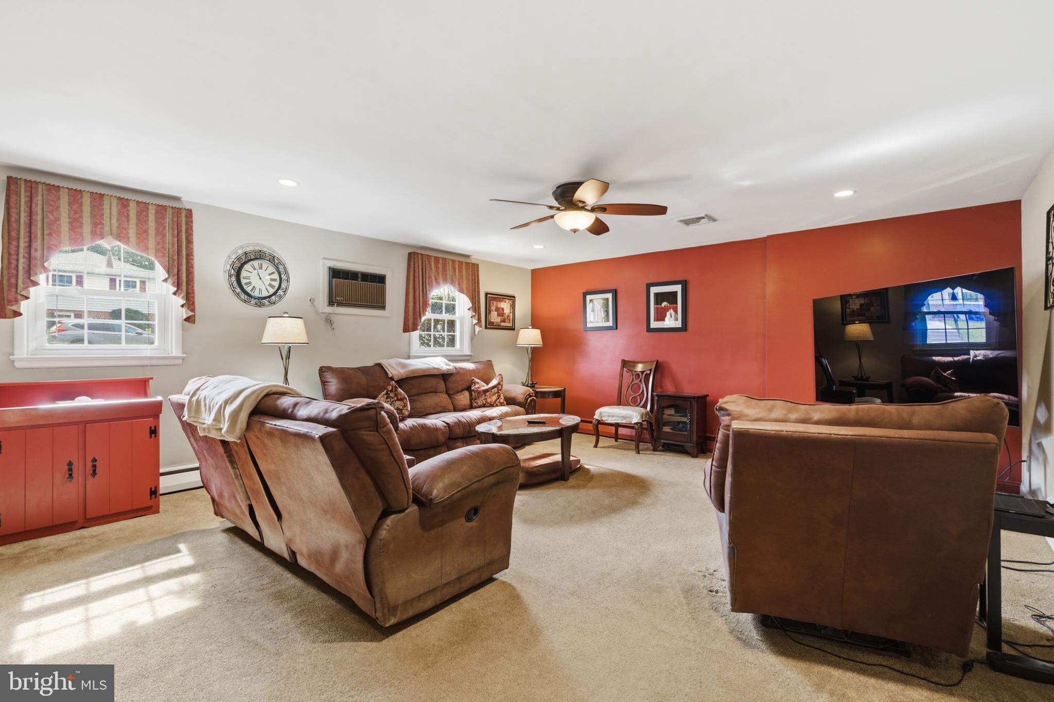 SHEFFIELD VIL - Residential