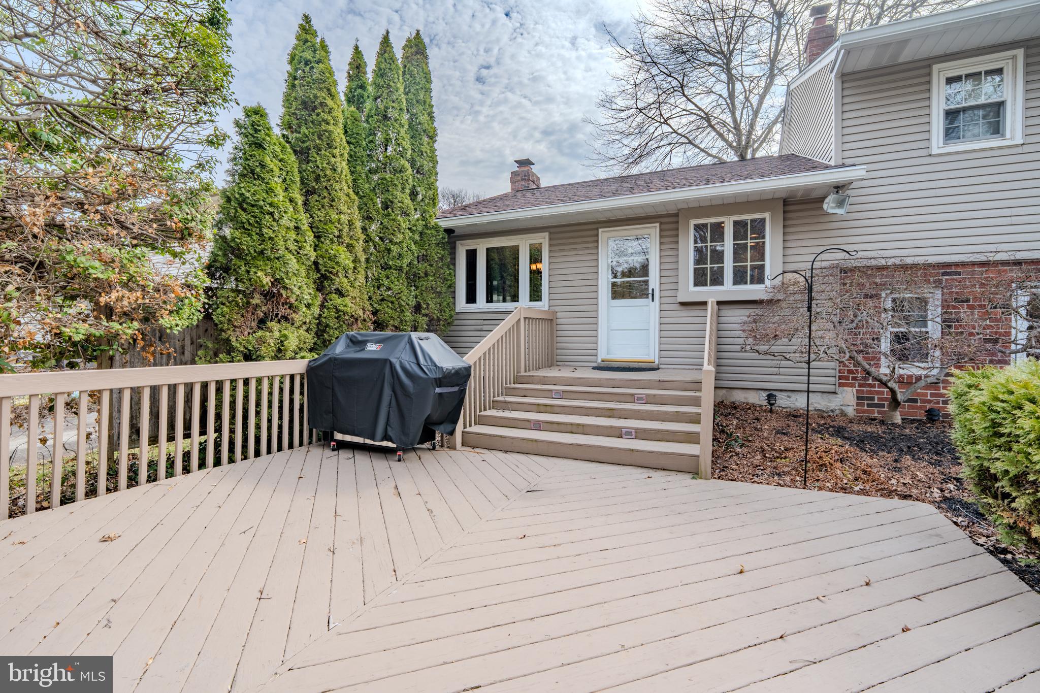 SHEFFIELD VIL - Residential