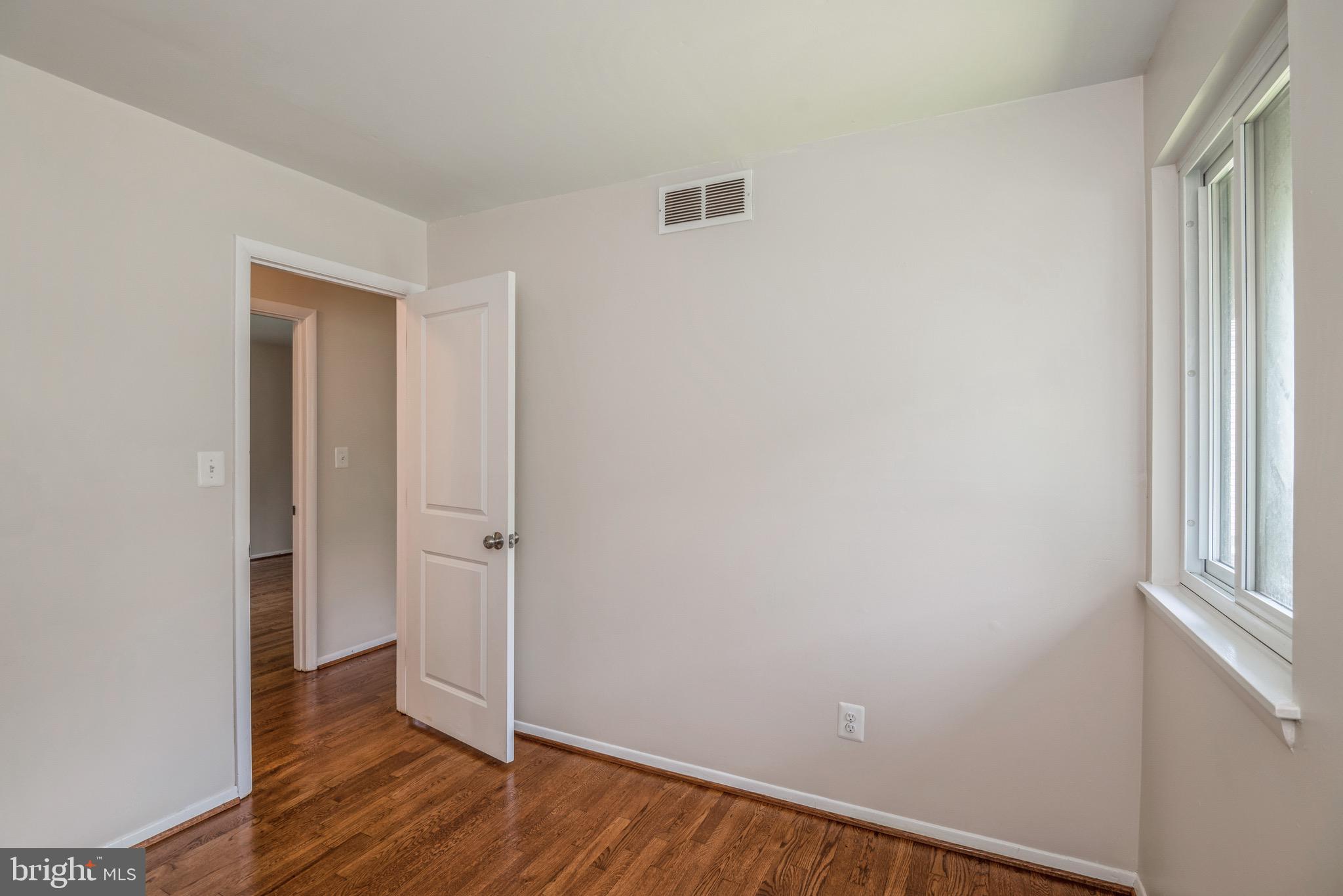 VILLAGE OF LONG REACH - Residential