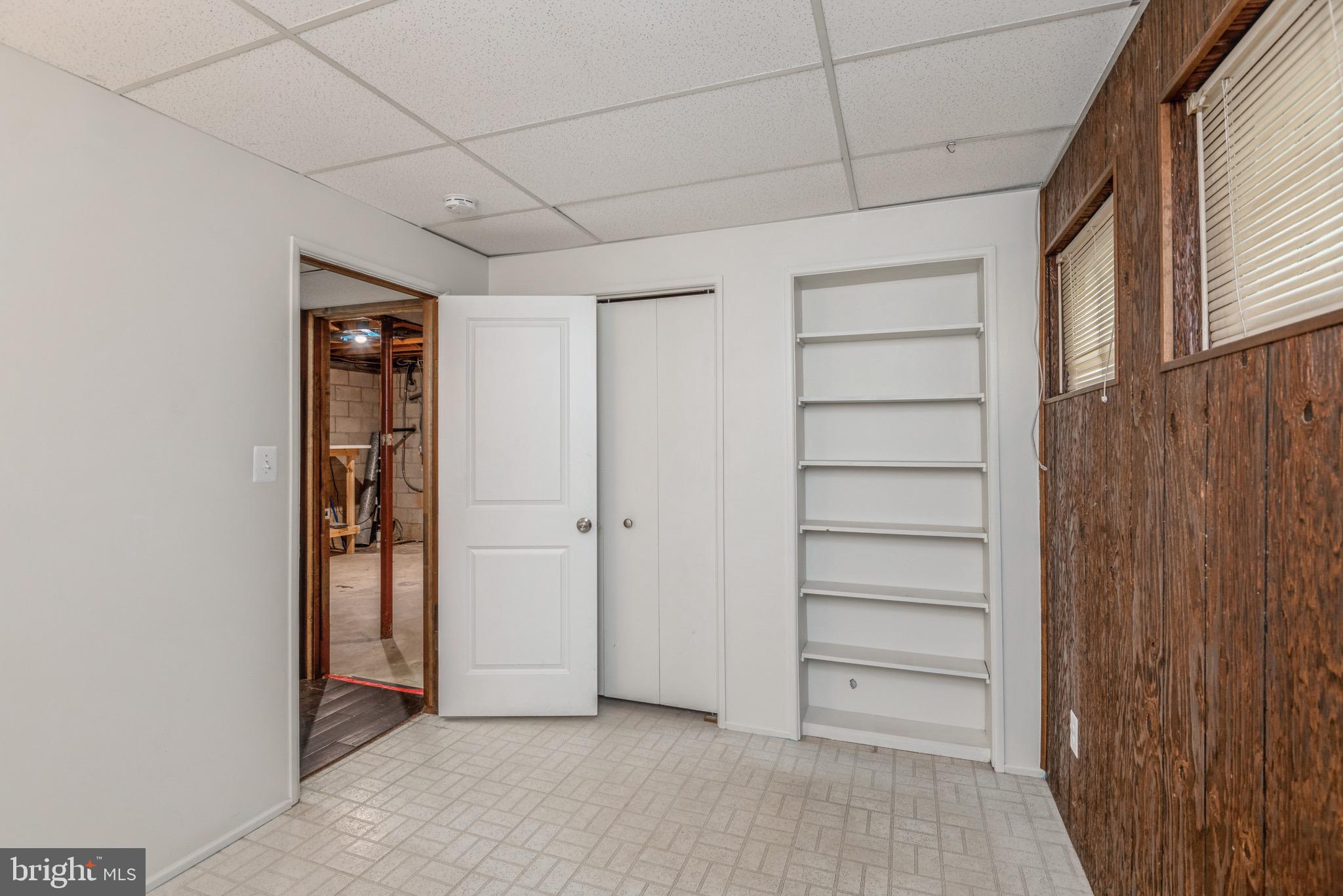 VILLAGE OF LONG REACH - Residential