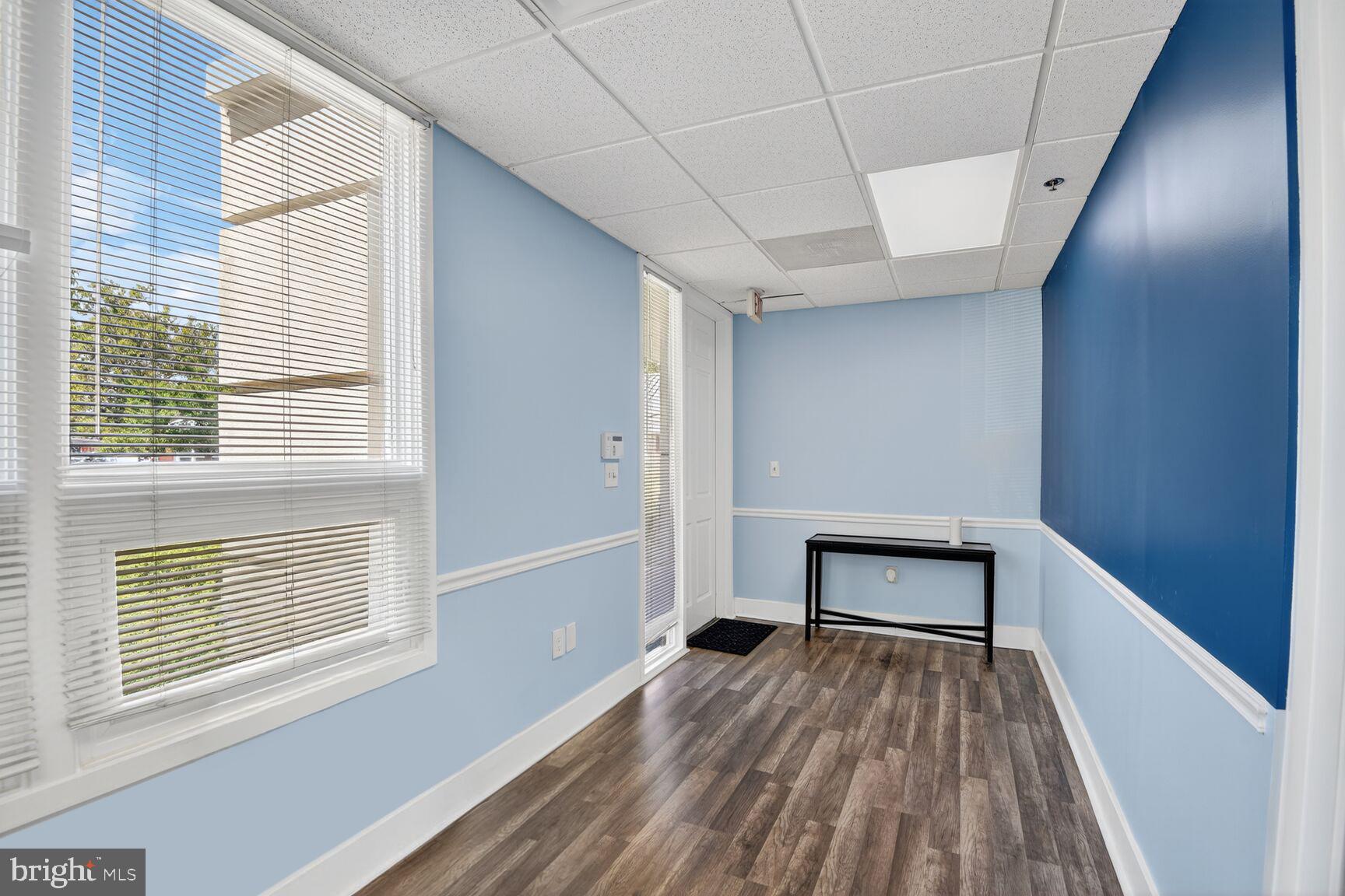 4335 NORTHVIEW DRIVE