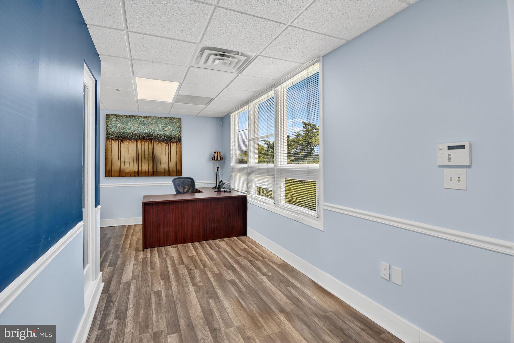 4335 NORTHVIEW DRIVE