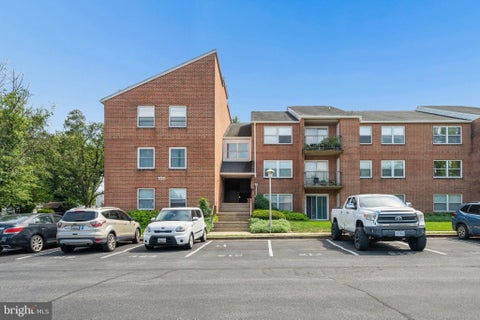 Condo For Sale - 100 Chapel Court #318<br/> Frederick County, WALKERSVILLE, MD 21793