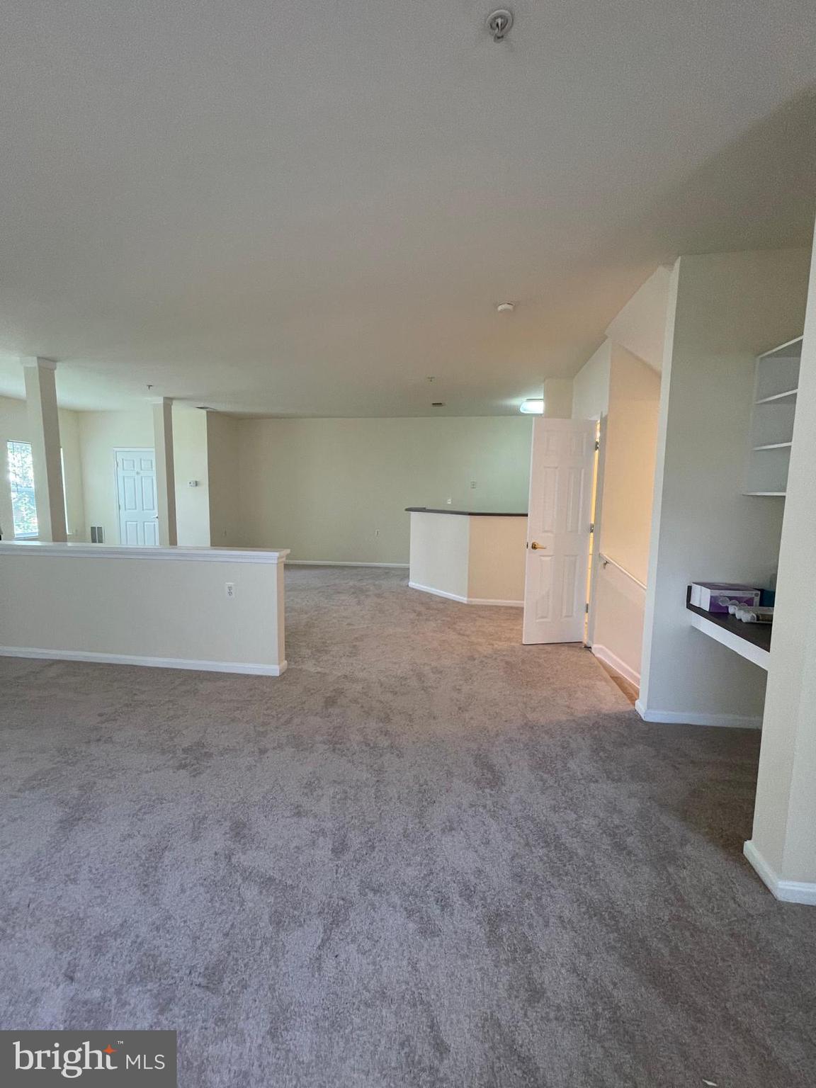 WINDSOR CROSSING - Residential