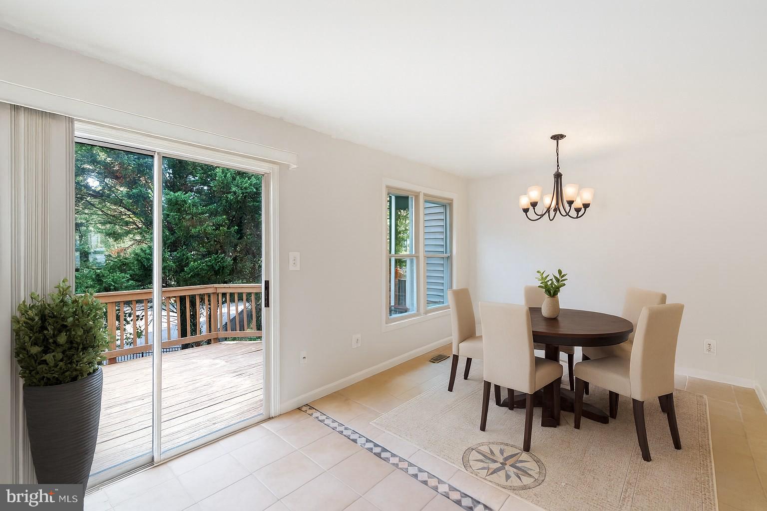 KINGSTOWNE - Residential