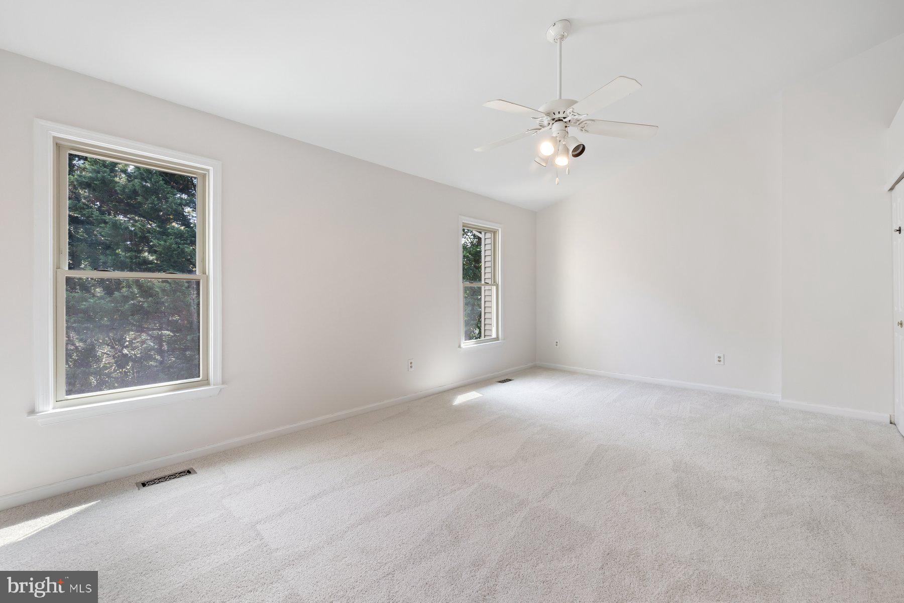 KINGSTOWNE - Residential