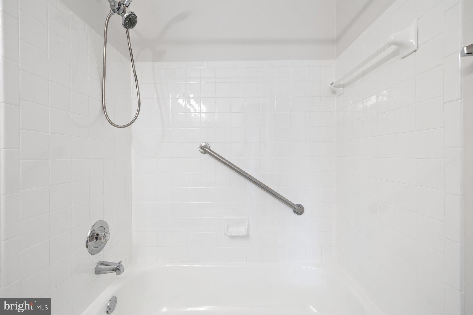 KINGSTOWNE - Residential