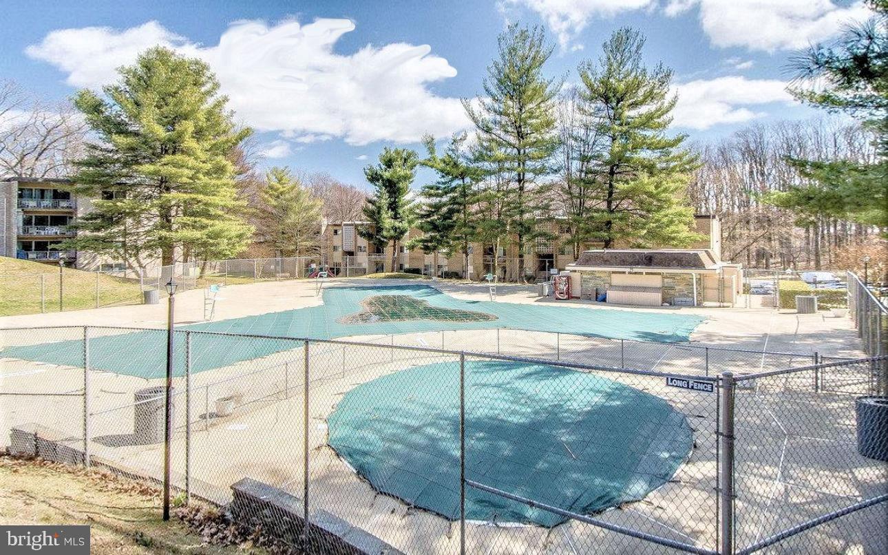 BETHESDA PARK - Residential Lease