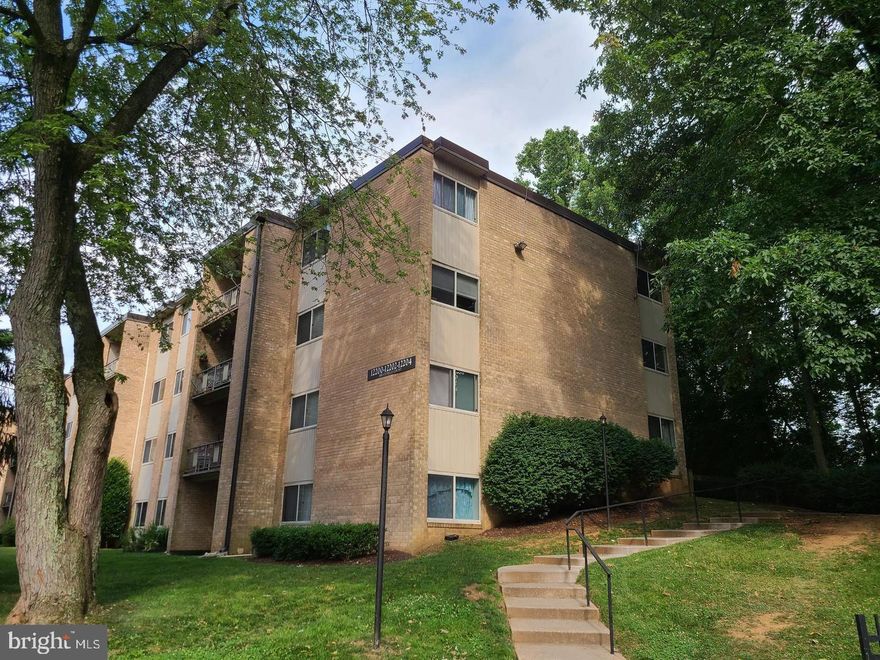 Rare unit to find backing up to the woods for spectacular views of nature and privacy. All utilities INCLUDED.  Dining room opens to a large balcony overlooking the woods. Each bedroom accommodates at least a queen size bed and there is ample closet space throughout the condo. Washer and dryer located on the lower level of each building. Community pool open for the summer now!  minimum 24 month-lease.    Ideal Location****.70 miles to White Flint Metro, .88 miles to Twinbrook Metro***All Utilities and parking included. Convenient to shopping, restaurants, entertainment, Pike & Rose 2.2 miles, transportation and major commuter routes. 1 bedroom, 1 full bath with den. Swimming pool, tennis courts. Community charges tenant $300 move-in fee. Use Rent Spree for Rental Application Unit Door#16