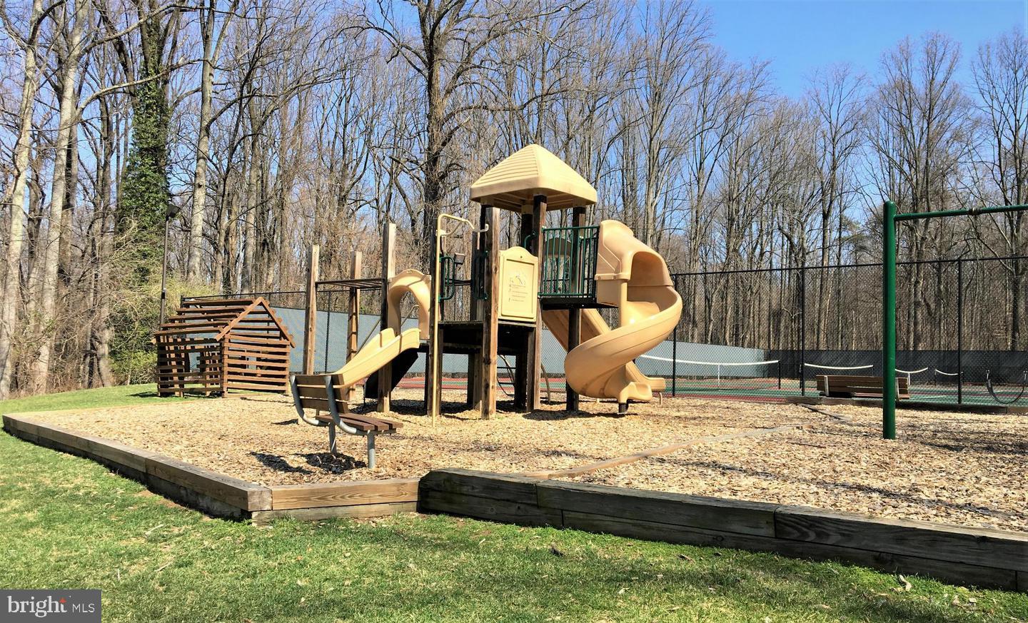 BETHESDA PARK - Residential Lease