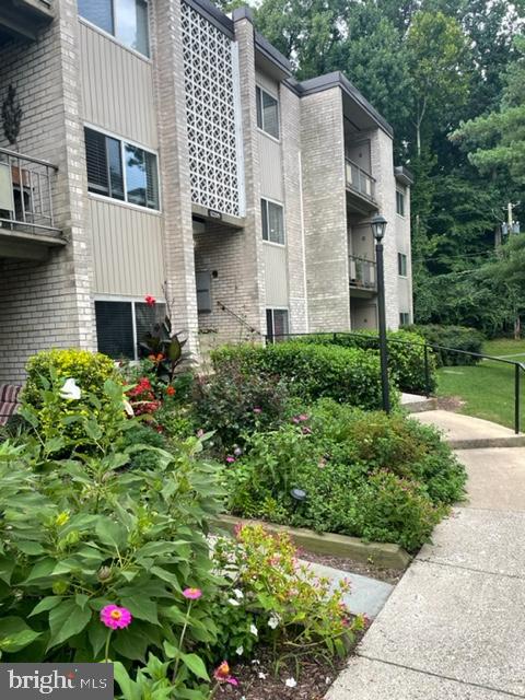 BETHESDA PARK - Residential Lease