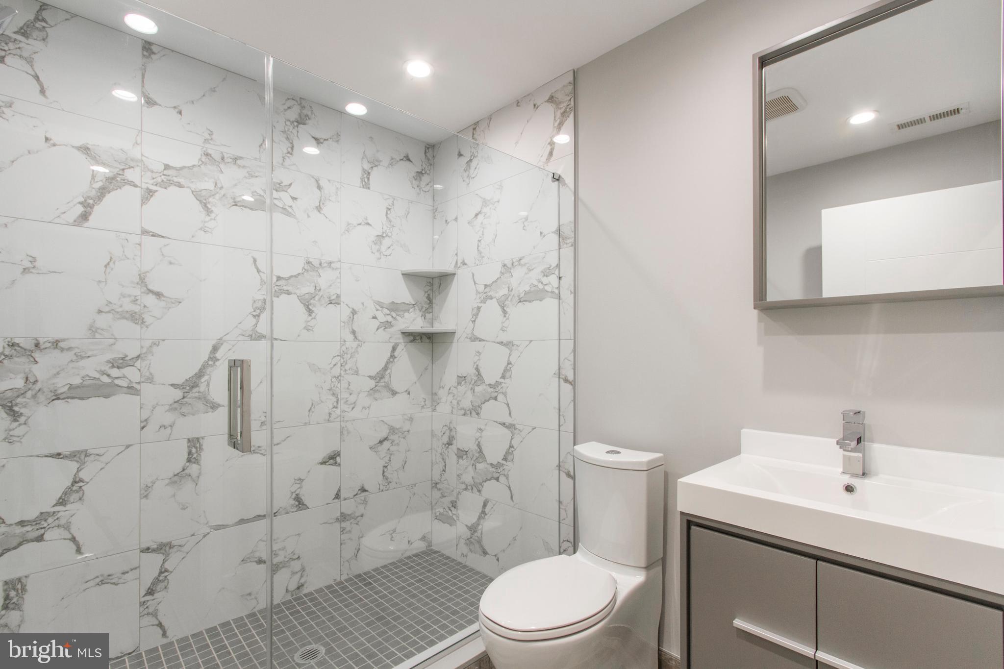 GRADUATE HOSPITAL - Residential Lease