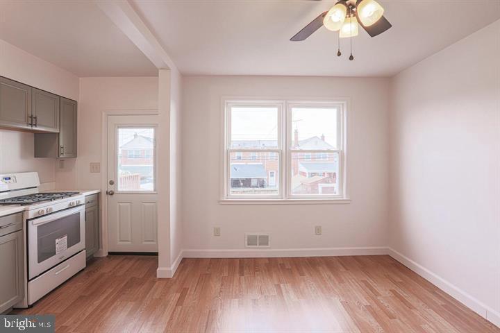 MERRITT HOMES - Residential