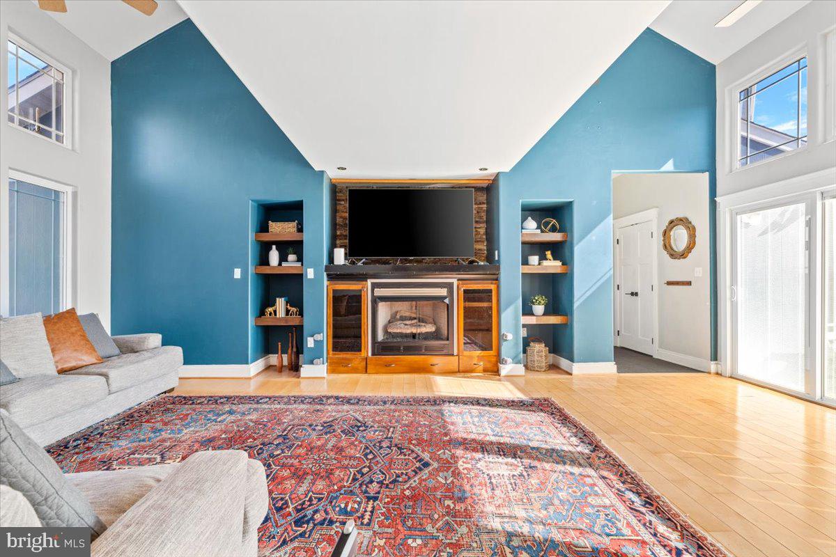 GLYNDON - Residential