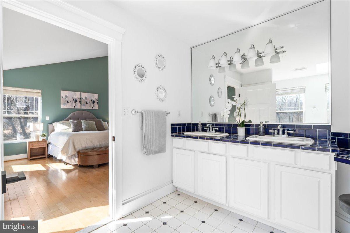 GLYNDON - Residential