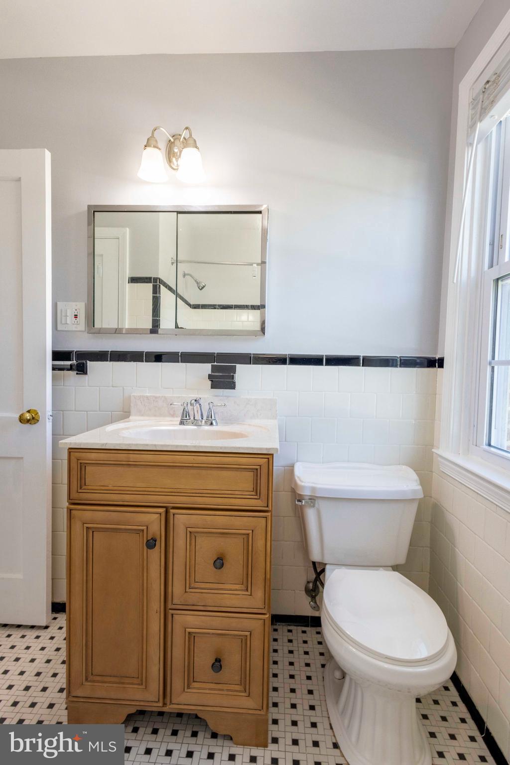 CANTONSVILLE - Residential Lease