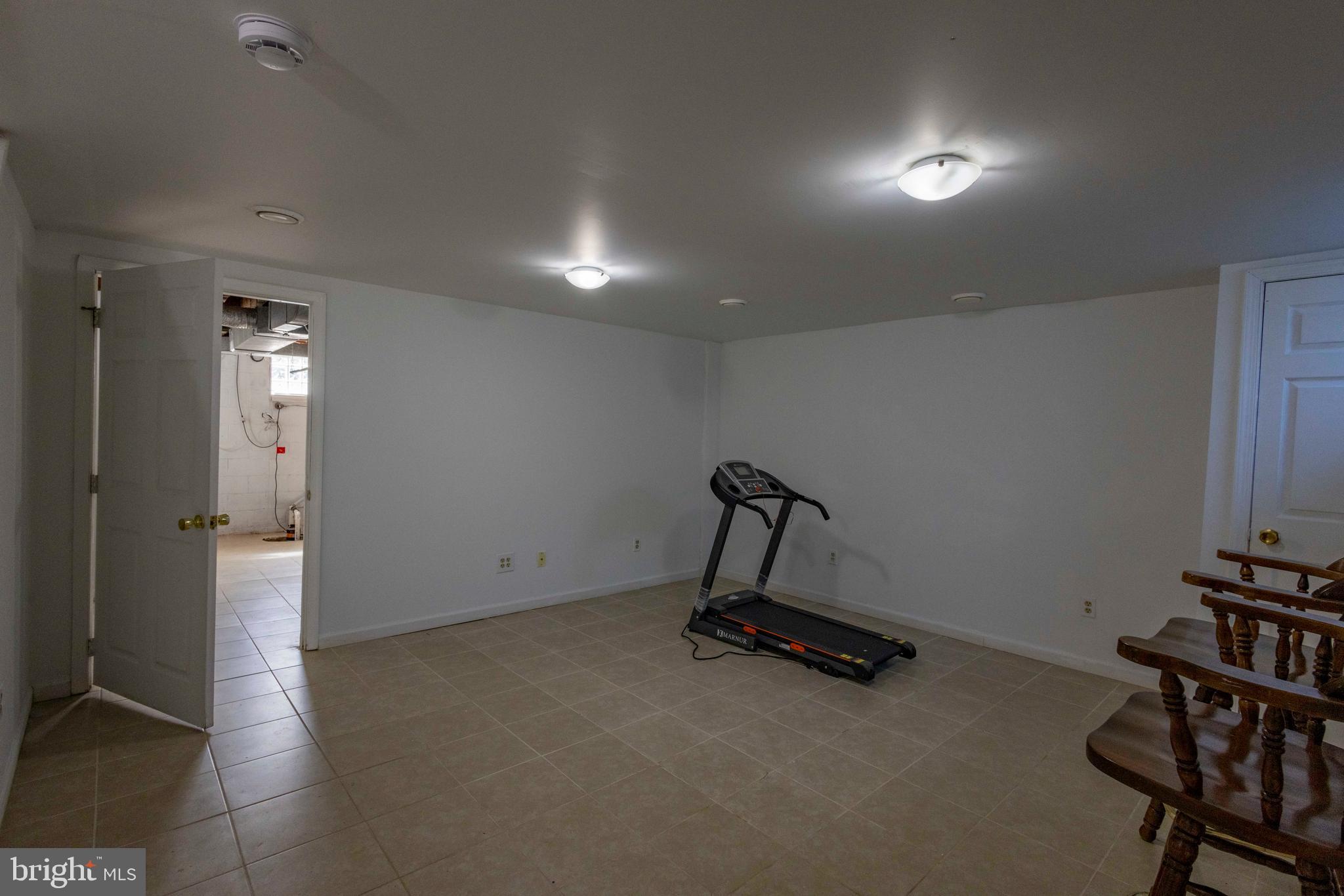 CANTONSVILLE - Residential Lease