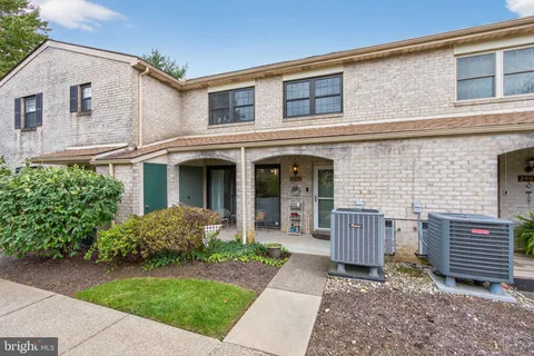 2969 Aronimink Place, Macungie, PA MLS: PALH2013914