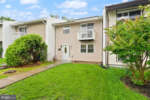 234 Willow Terrace, Sterling, VA MLS: VALO2096586