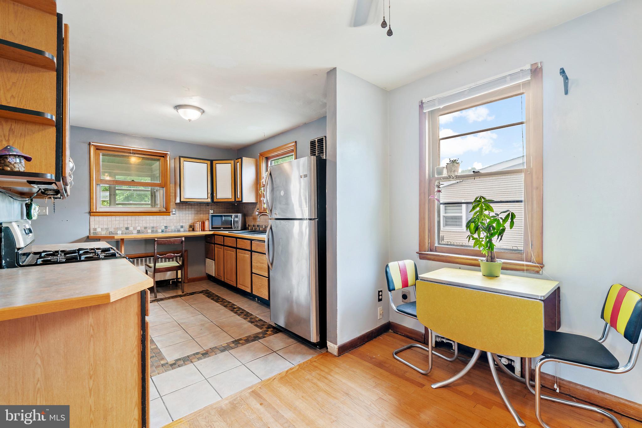 ROLAND TERRACE - Residential