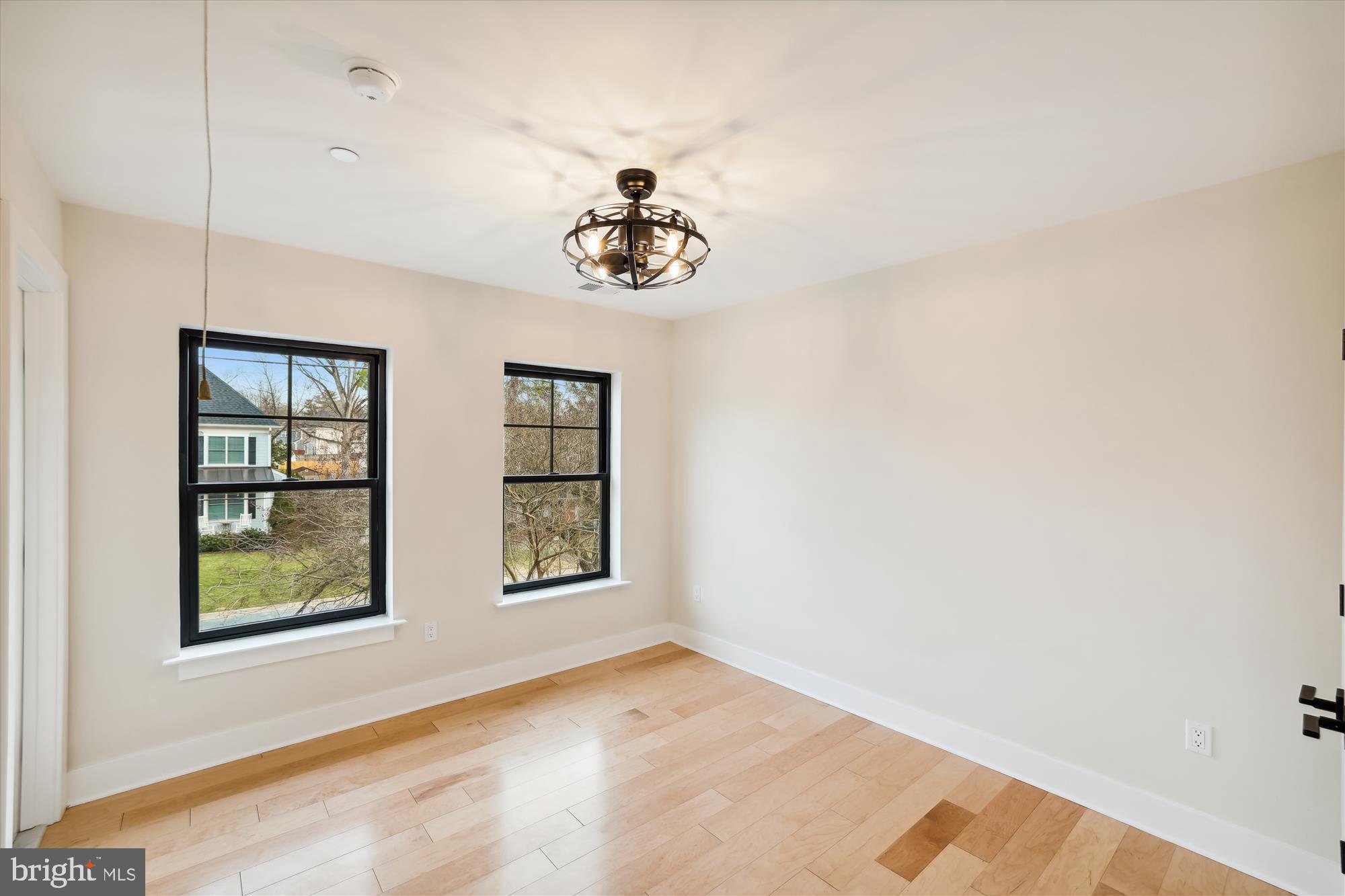 KENSINGTON TERRACE - Residential