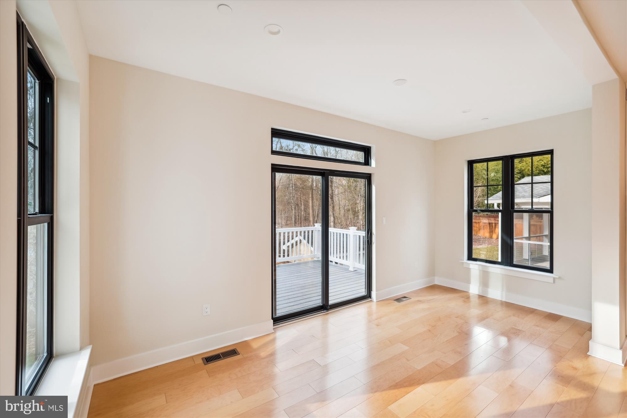 KENSINGTON TERRACE - Residential