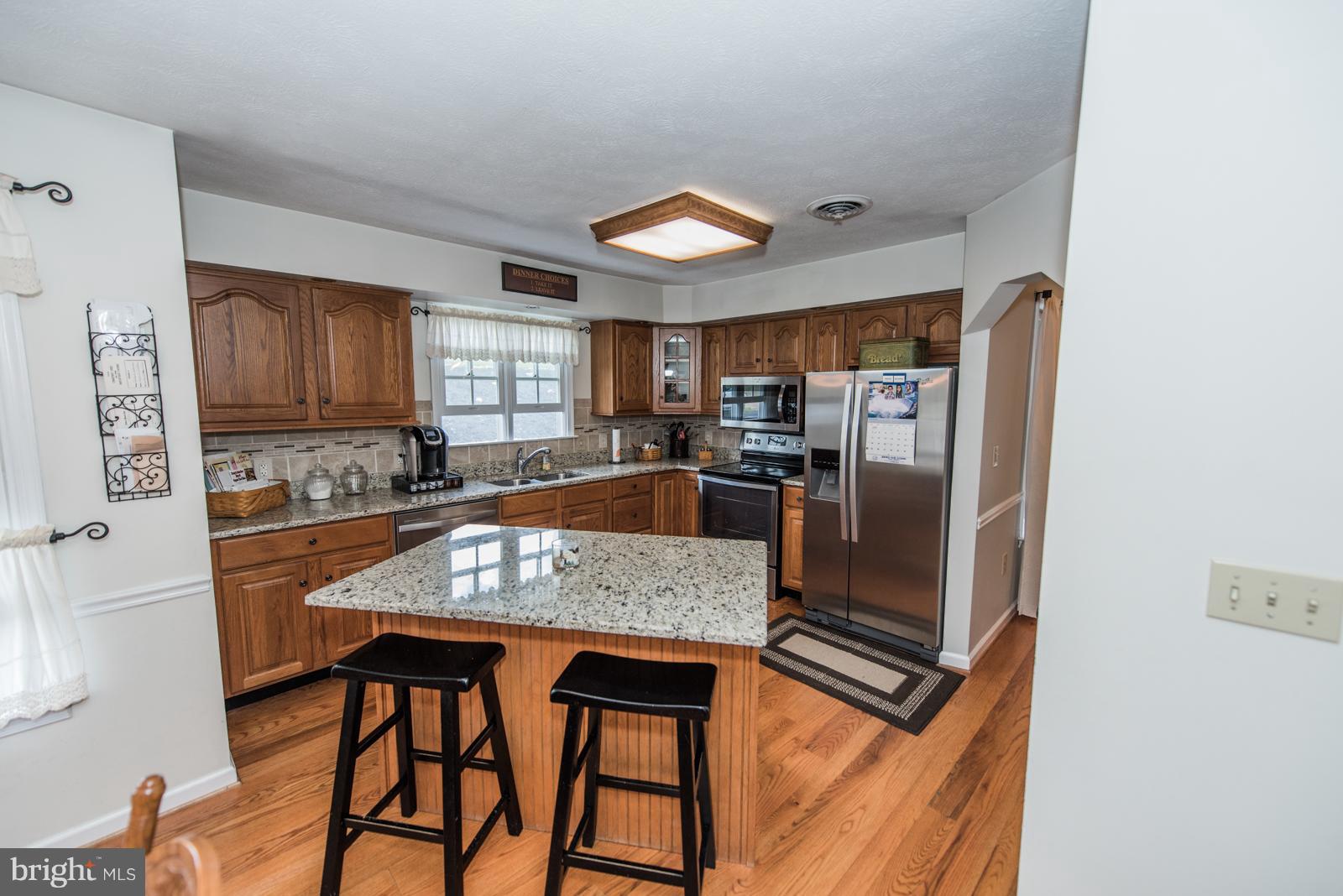 DRY RUN ACRES - Residential