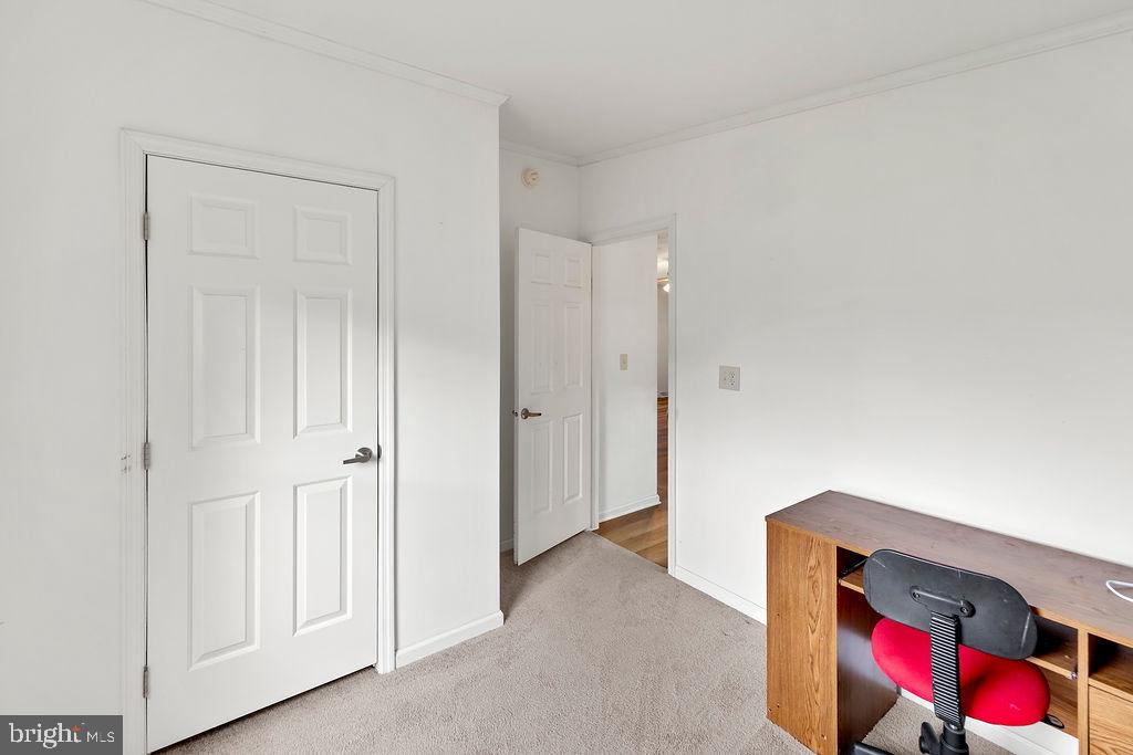 PINE RUN RETIREMENT COMMUNITY - Residential