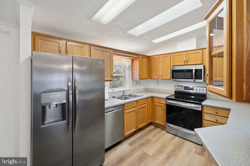PINE RUN RETIREMENT COMMUNITY - Residential