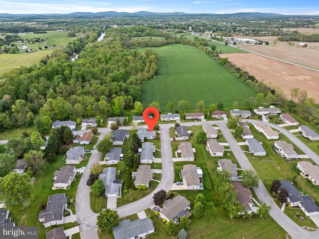 PINE RUN RETIREMENT COMMUNITY - Residential