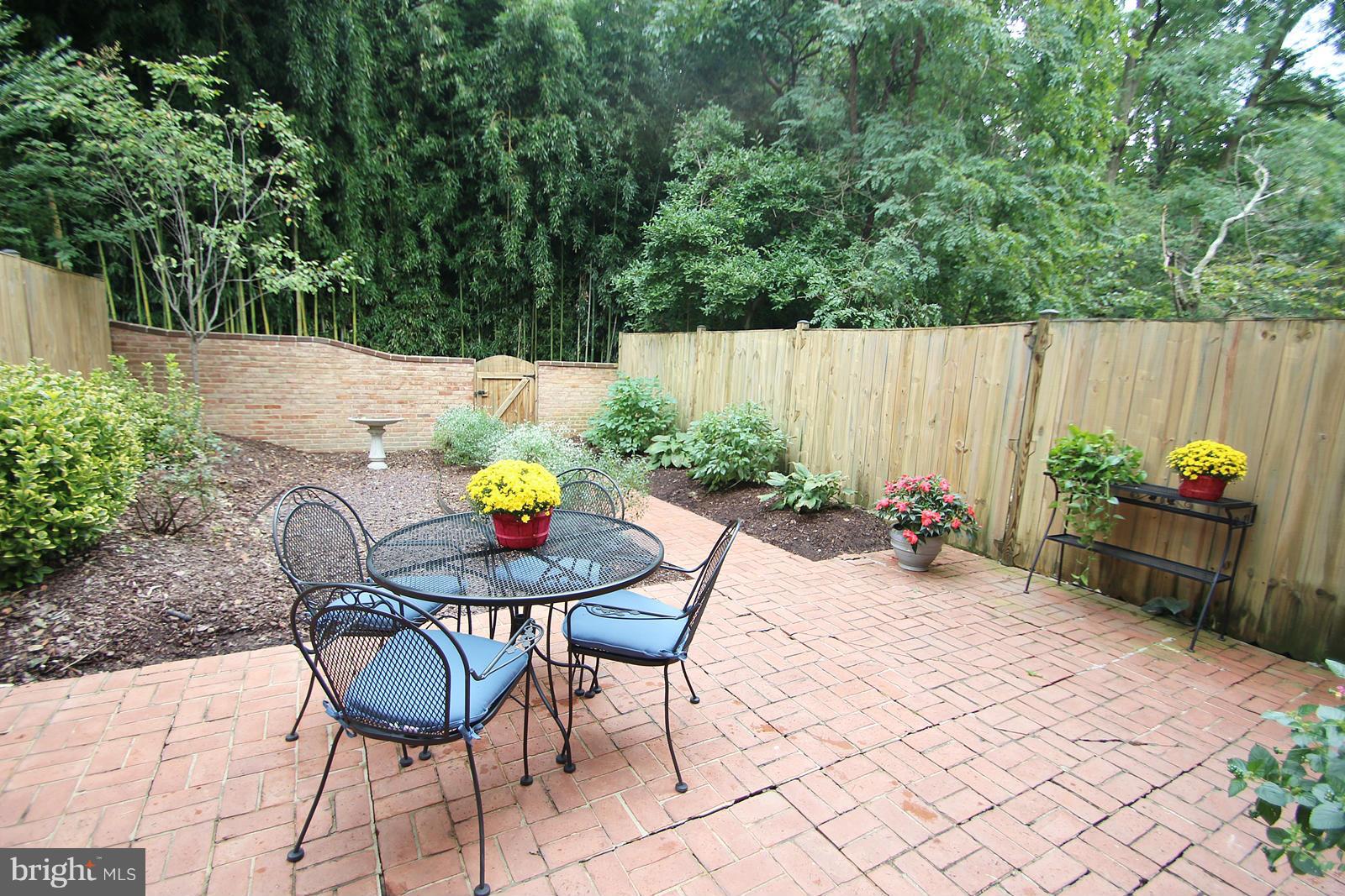 STONEHURST - Residential