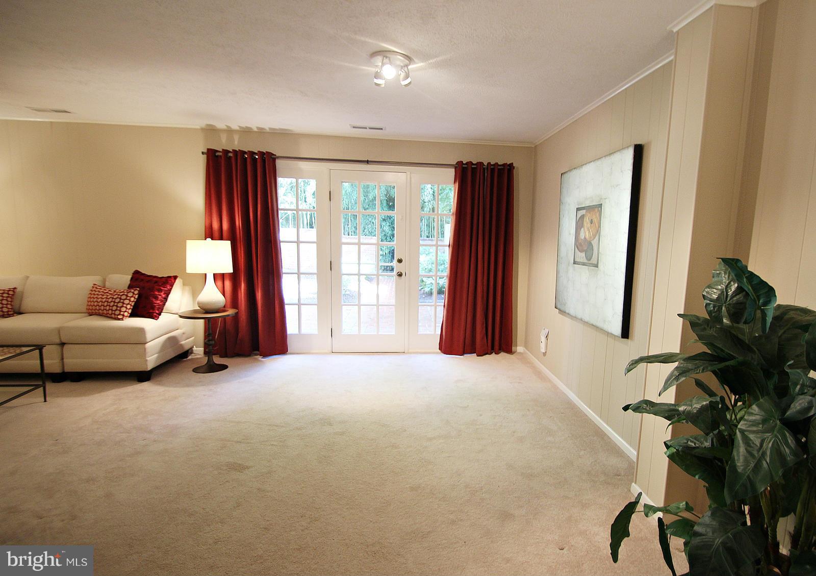 STONEHURST - Residential