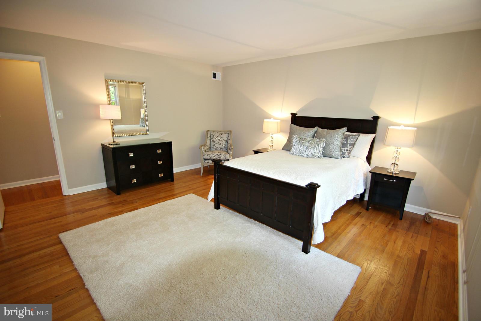 STONEHURST - Residential