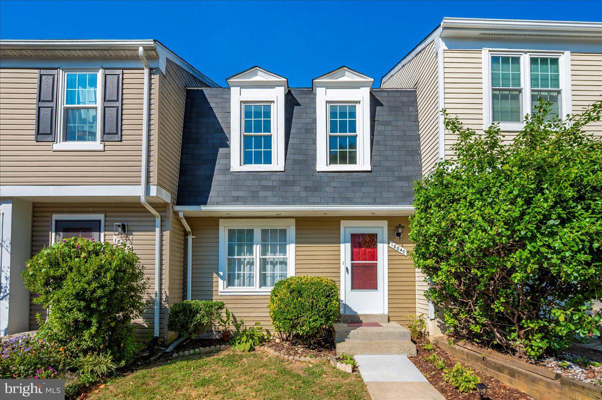 Fully renovated and move-in ready in Germantown. New floors, some new kitchen cabinets, new appliances, fresh paint, new carpet, new LVP floors, and updated baths. The upper level has 2 bedrooms and 2 full baths. The walk-out lower level can be used as a third bedroom and full bath, offering direct access to the backyard—ideal for guests, a quiet office, or a private suite. Simple, low-maintenance living with the space you need. Minutes to Gunners Lake and Black Hill Regional Park/Little Seneca Lake for trails and water activities. Close to Germantown Town Center for restaurants, coffee, groceries, and services. Easy commute options via I-270 and the MARC station.