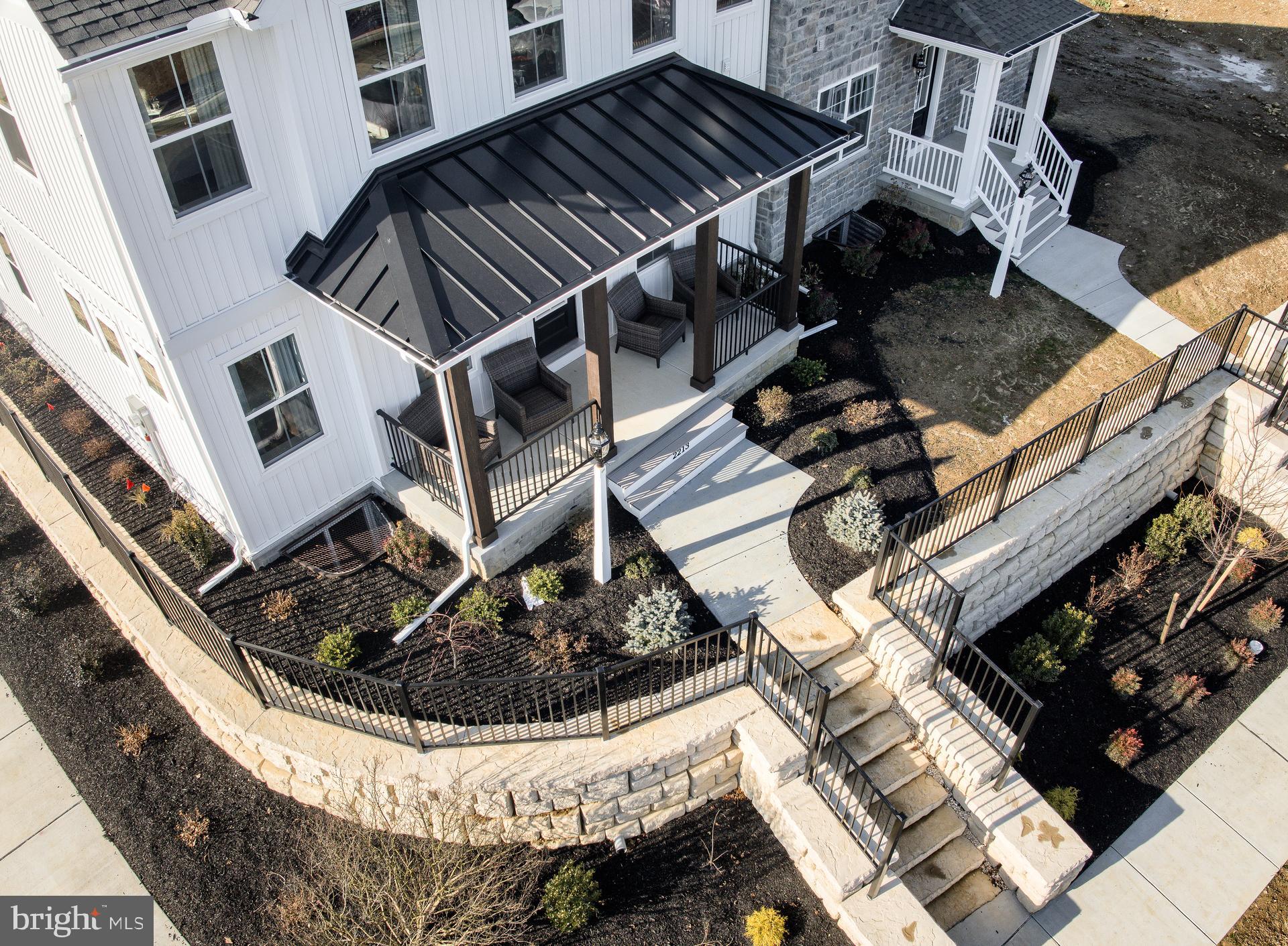 DEVON CREEK - Residential