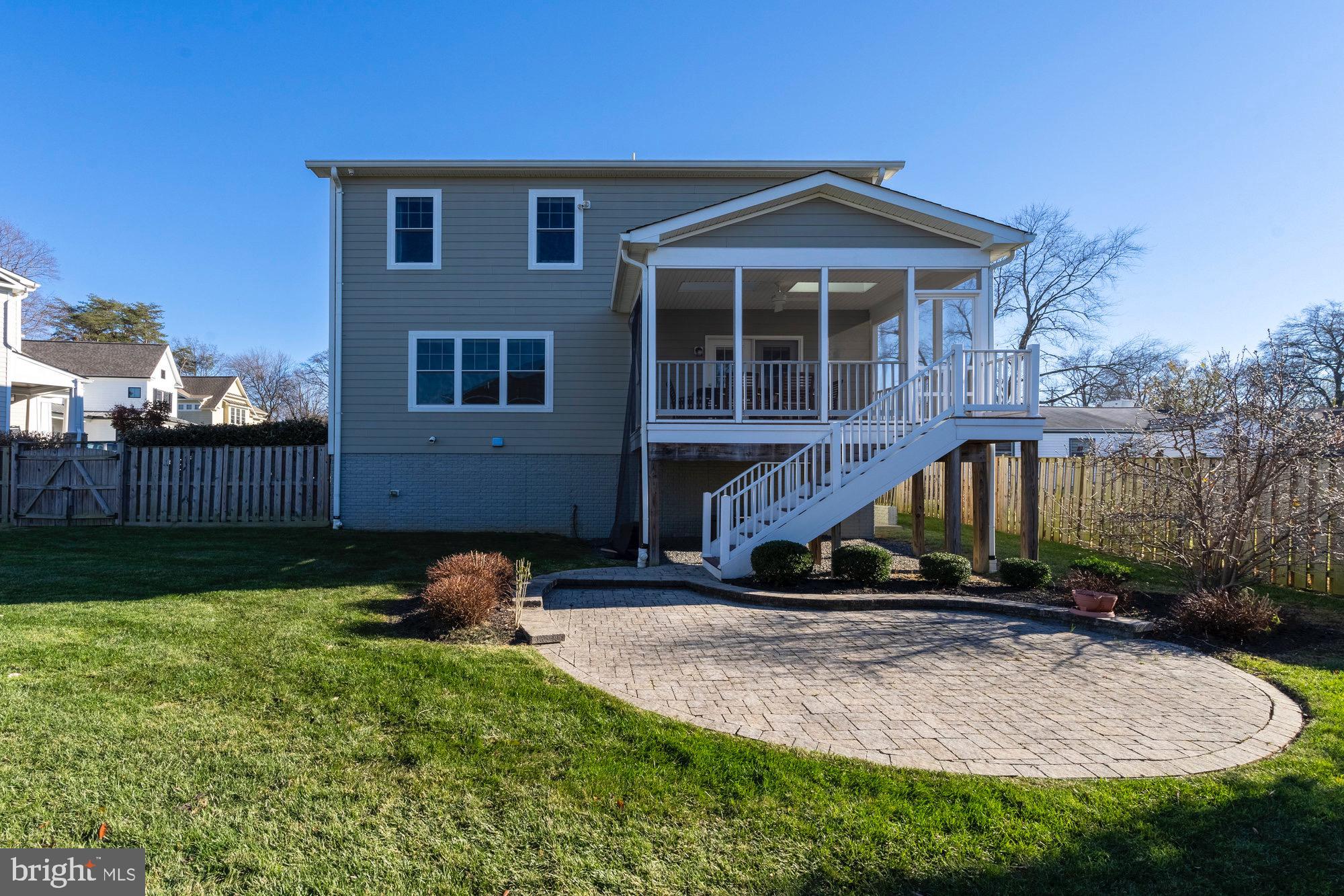 WEST VIENNA WOODS - Residential