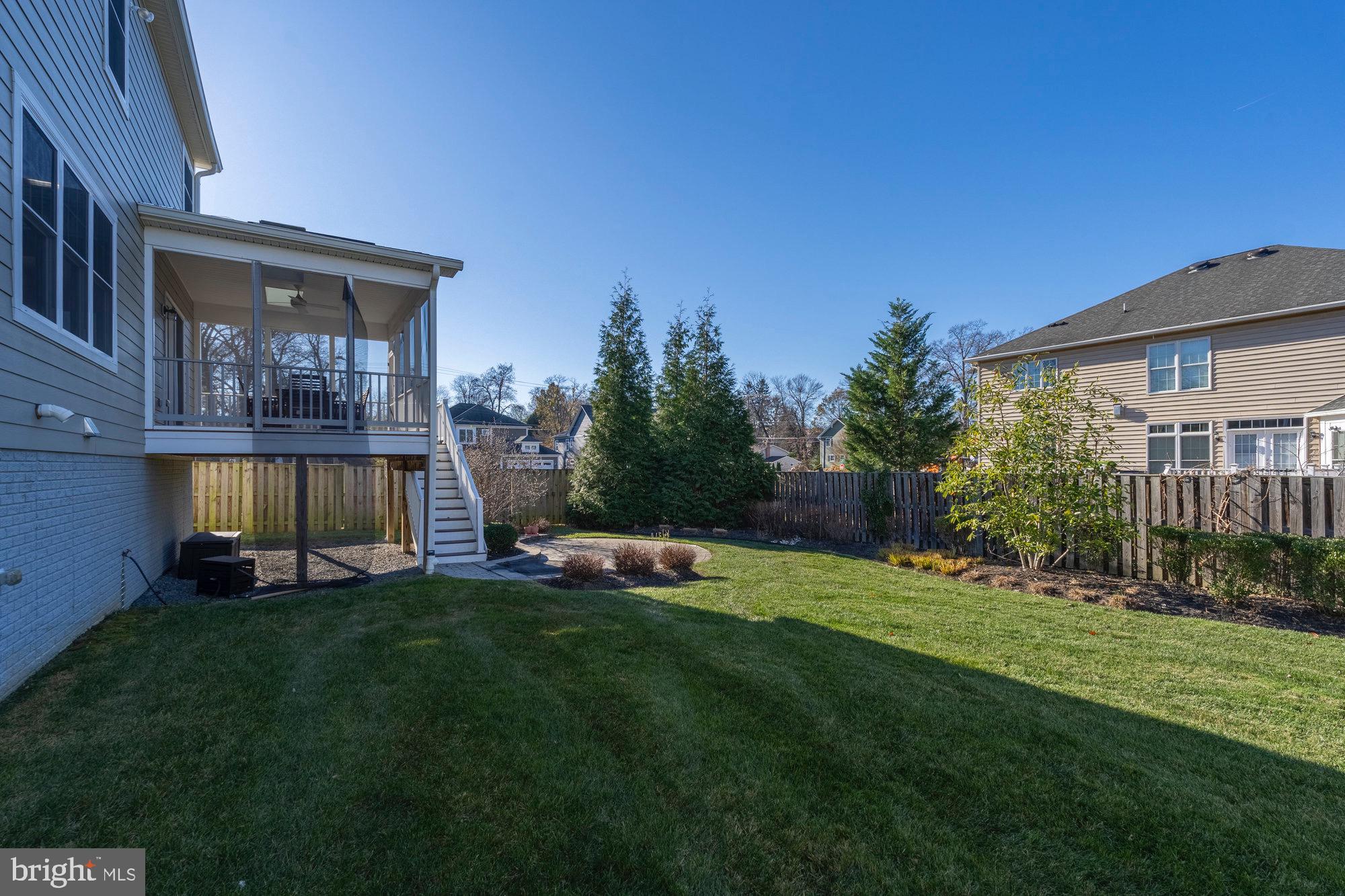 WEST VIENNA WOODS - Residential