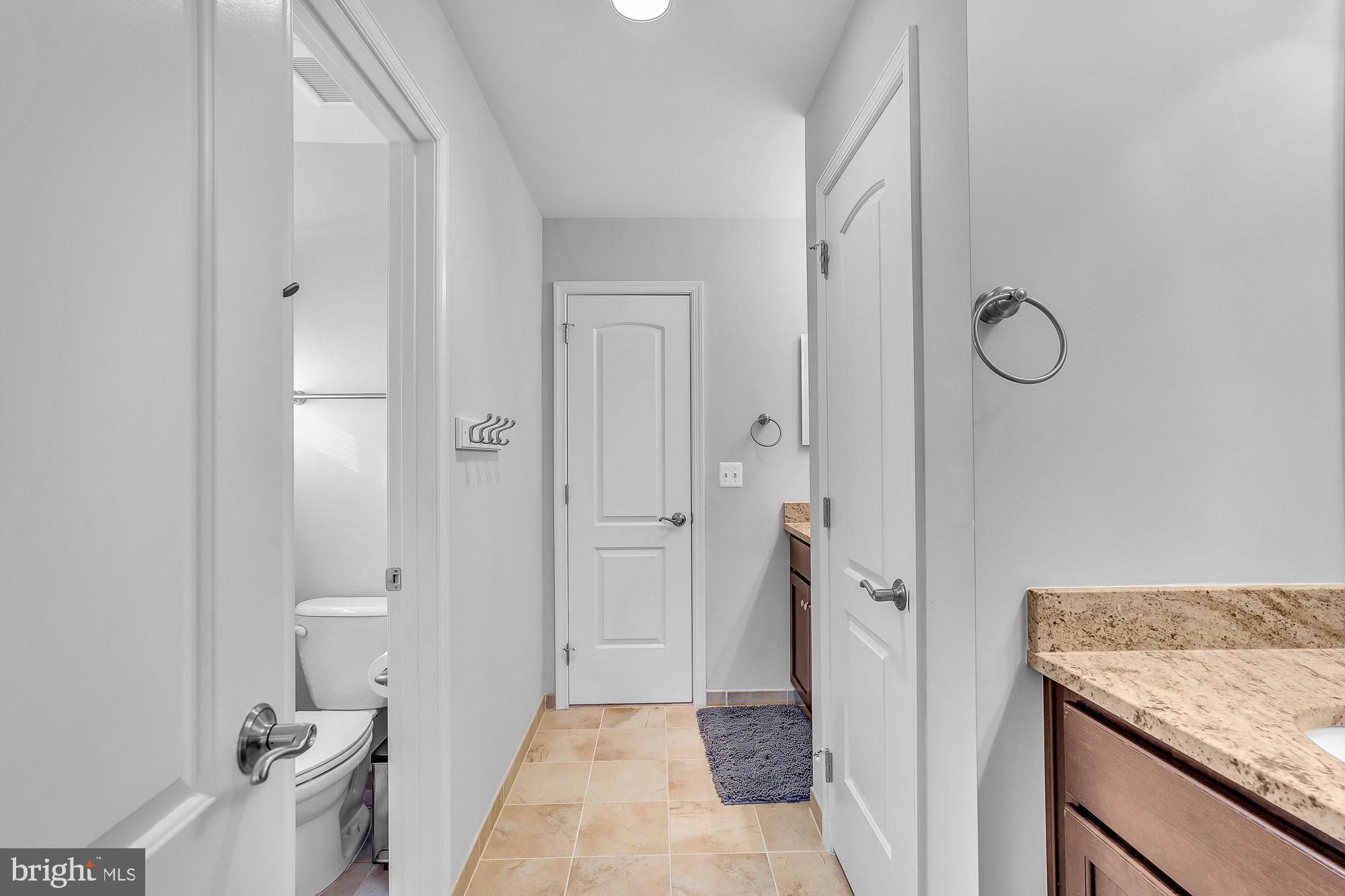 WEST VIENNA WOODS - Residential