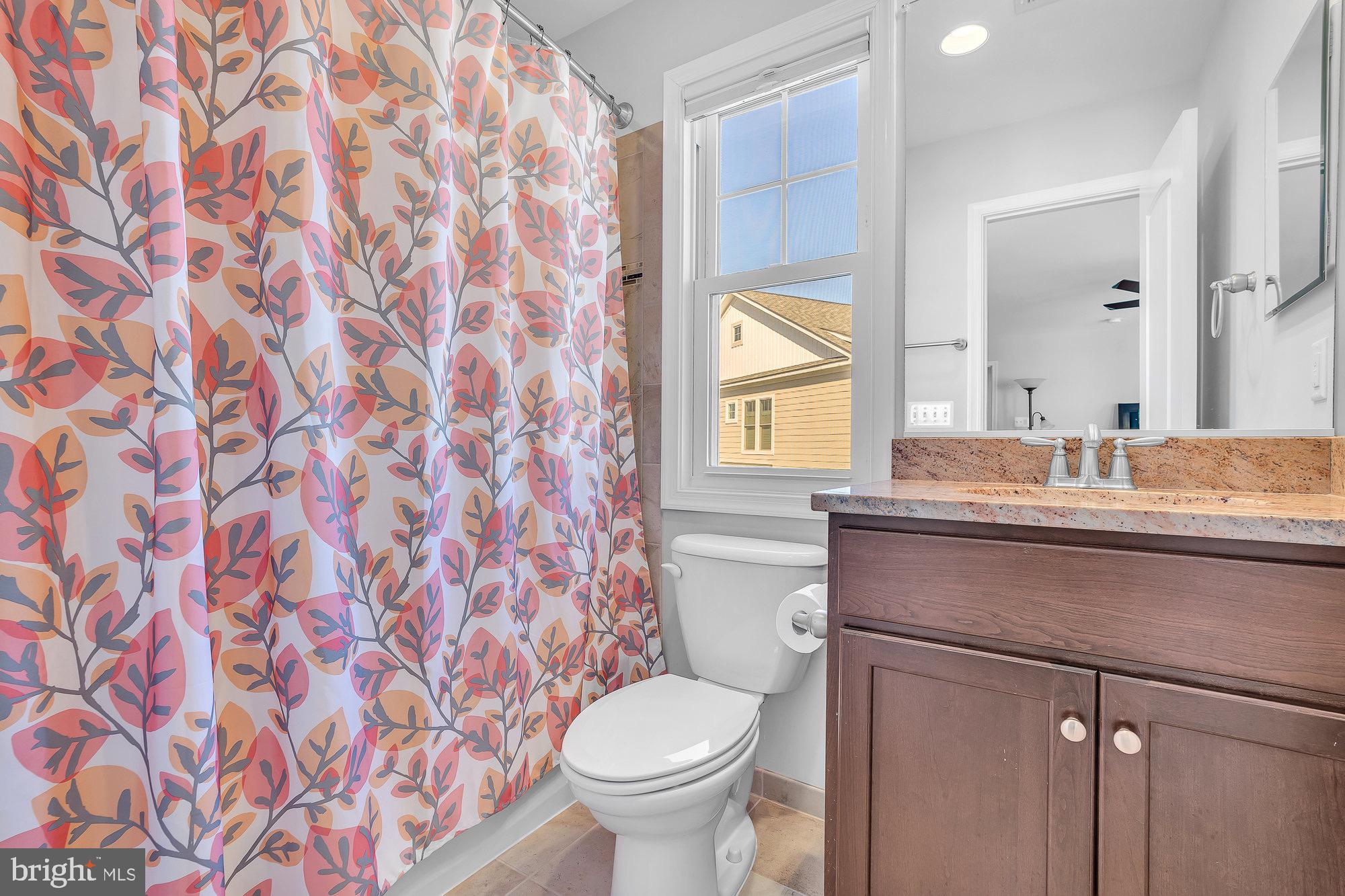 WEST VIENNA WOODS - Residential