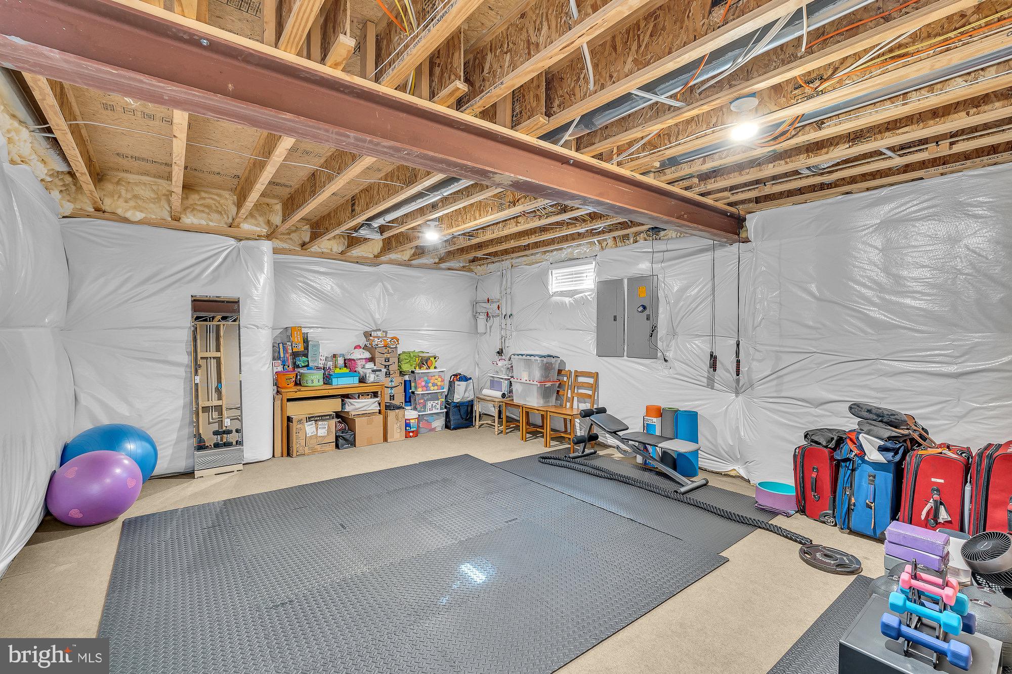 WEST VIENNA WOODS - Residential