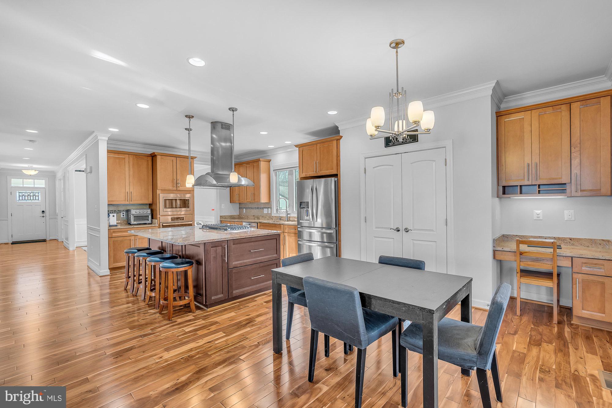 WEST VIENNA WOODS - Residential