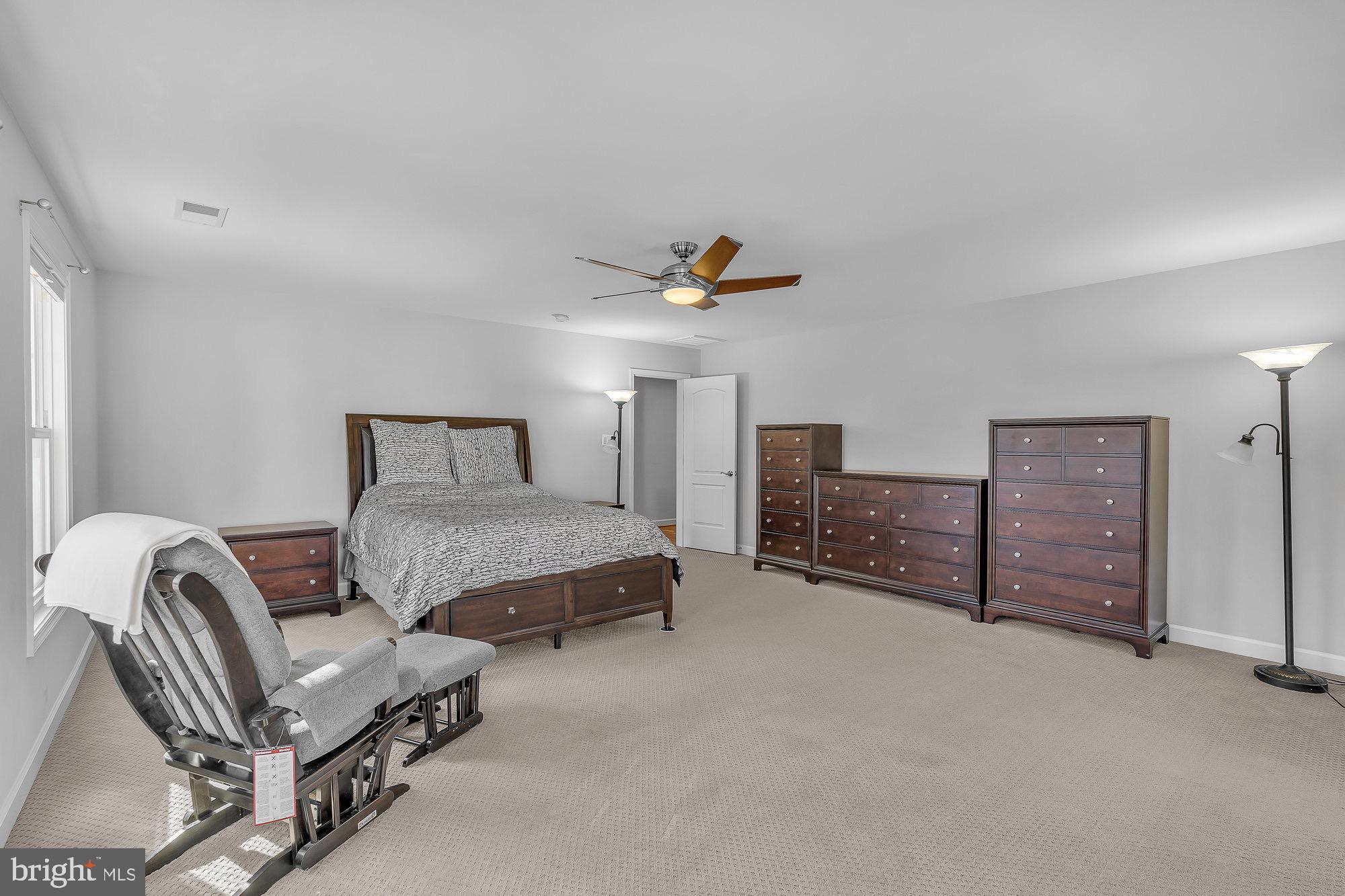 WEST VIENNA WOODS - Residential