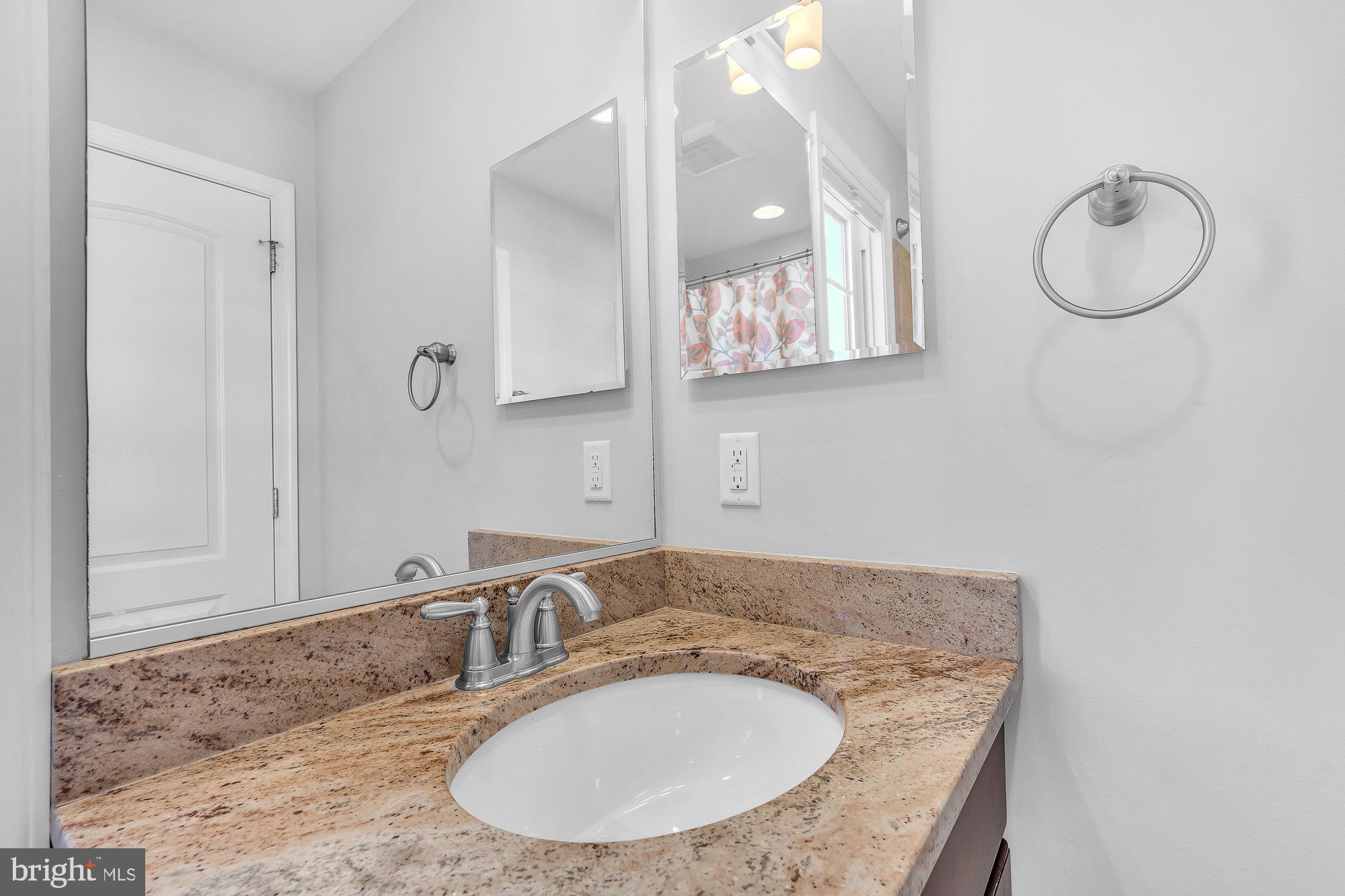 WEST VIENNA WOODS - Residential