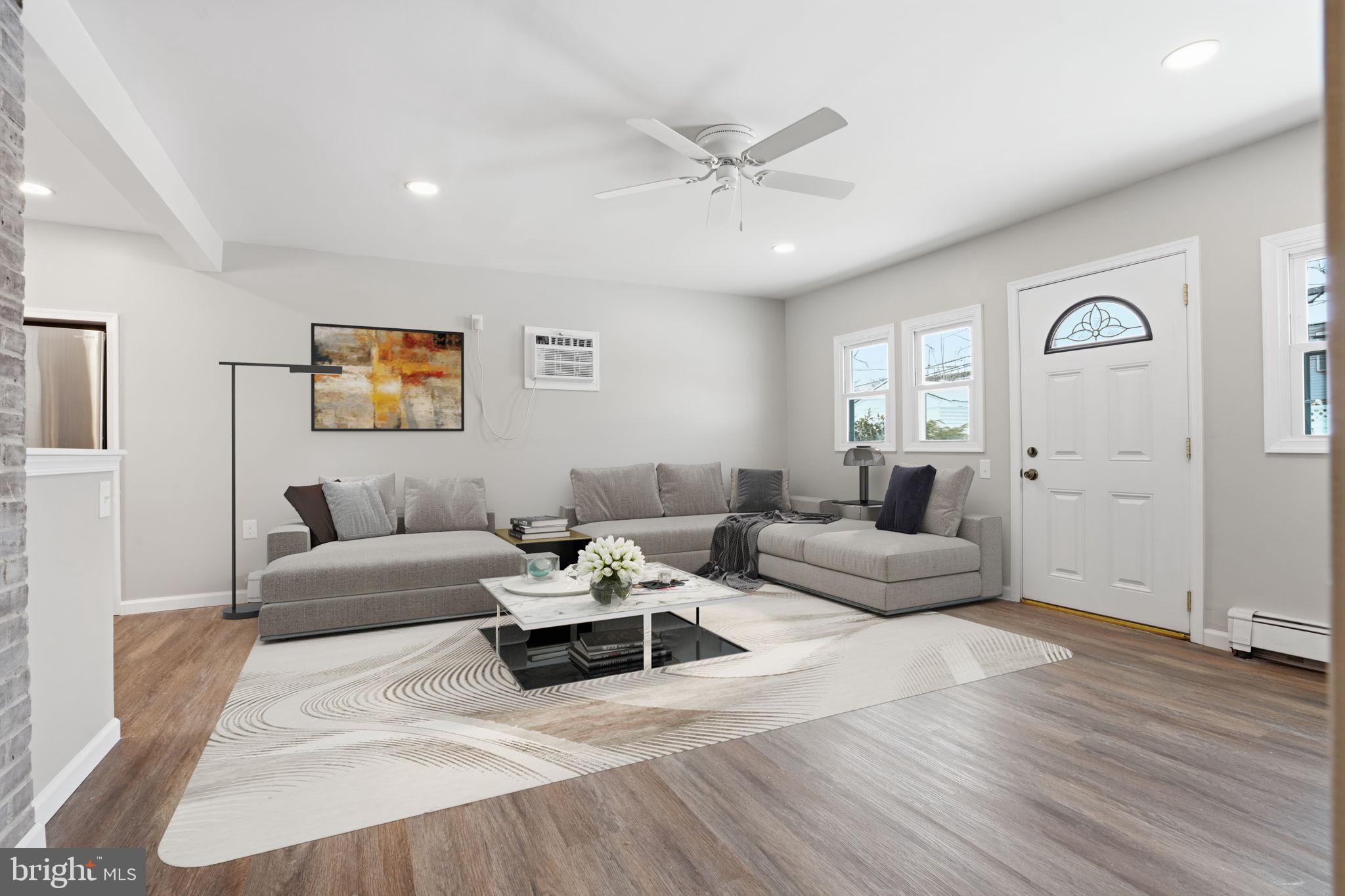 RED CEDAR HILL - Residential