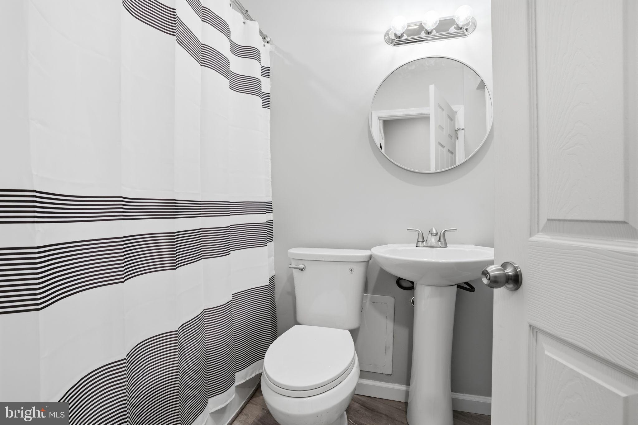 RED CEDAR HILL - Residential