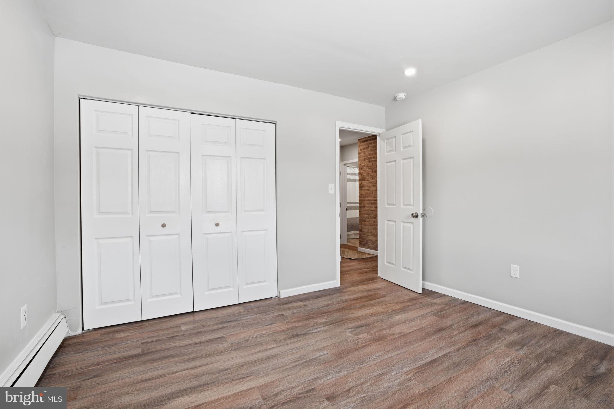 RED CEDAR HILL - Residential