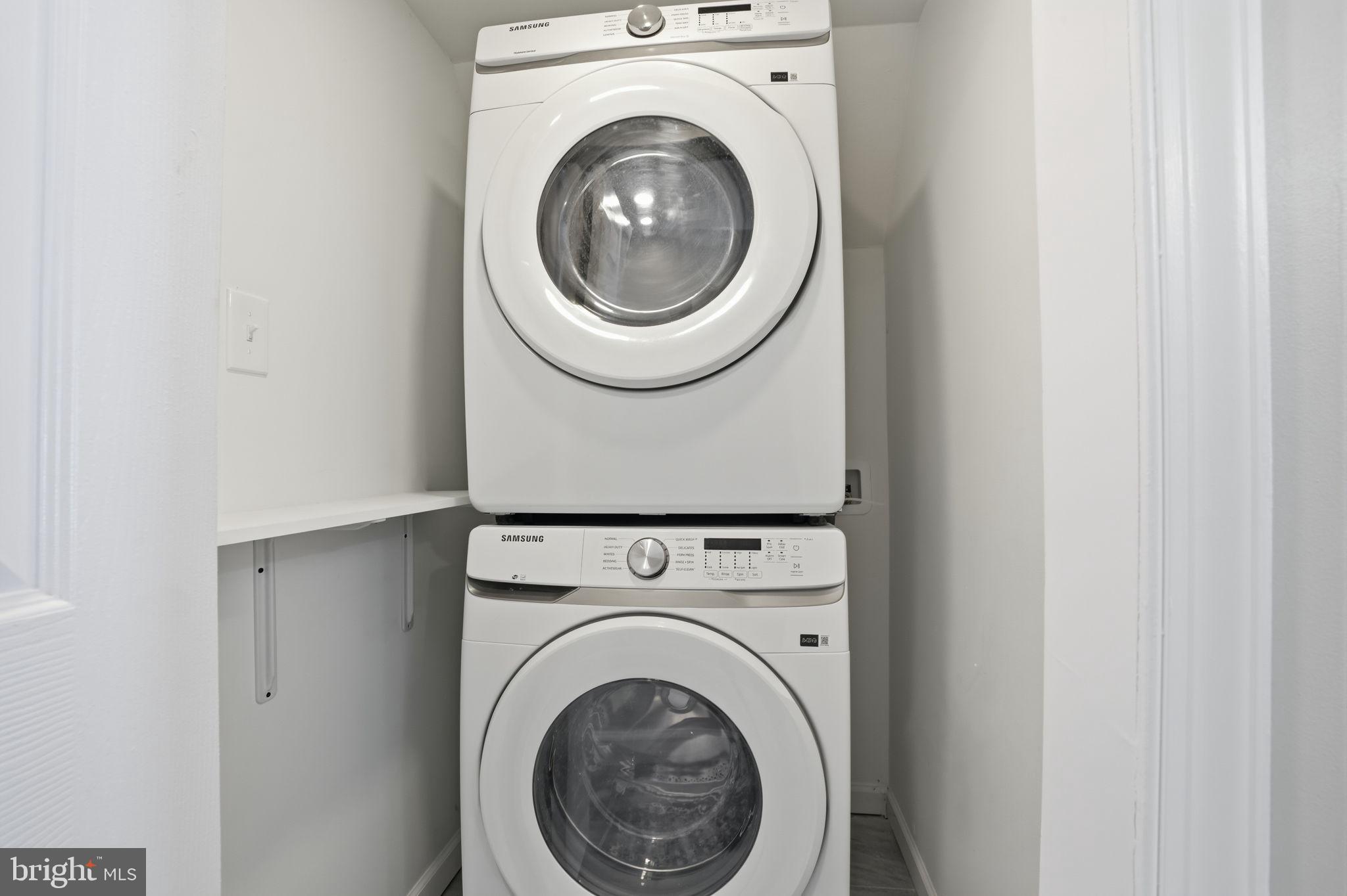 RED CEDAR HILL - Residential